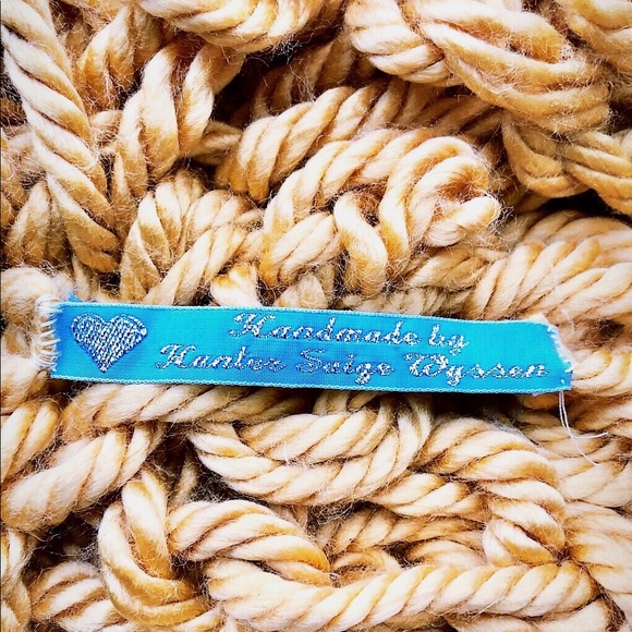 Infinity Scarf - Picture 5 of 5